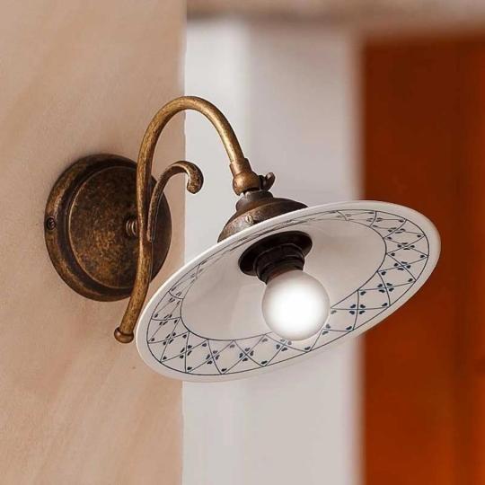 mediteransky rez malovane keramika lampa klasicky antikovany kuchyna obyvacka spalna nastenne svetlo chodba osvetlenie rustikalny vintage country sedliacky lampy lameridiana.jpg